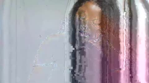 Snapshot of michou61 chatting on 02/06/26, 07:06 michou61 online show from 02/06/26, 07:06