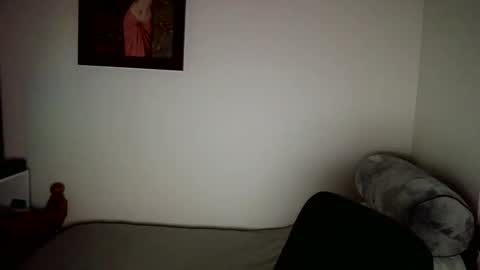 micic3 online show from 05/08/26, 12:27