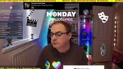 Professional Moderator  Mick Mickey online show from 05/11/26, 04:15