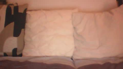 Snapshot of mickdu971 chatting on 06/18/26, 08:57 mickdu971 online show from 06/18/26, 08:57