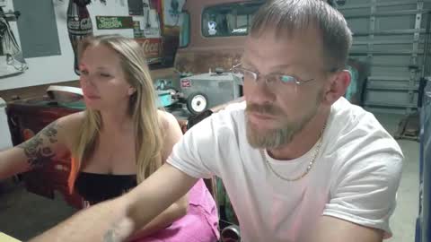 Snapshot of mickey85knoxx chatting on 02/08/26, 06:39 mickey85knoxx online show from 02/08/26, 06:39