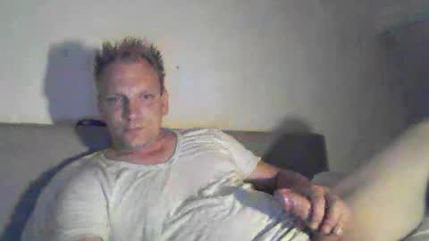 Snapshot of mickkxl chatting on 07/09/26, 09:41 mickkxl online show from 07/09/26, 09:41