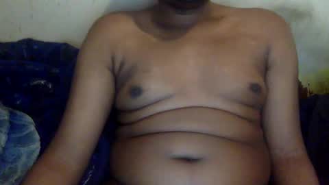 Snapshot of mickkzzx chatting on 01/03/25, 02:10 mickkzzx online show from 01/03/25, 02:10