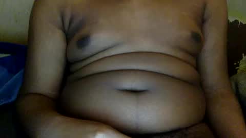 Snapshot of mickkzzx chatting on 02/13/25, 06:59 mickkzzx online show from 02/13/25, 06:59