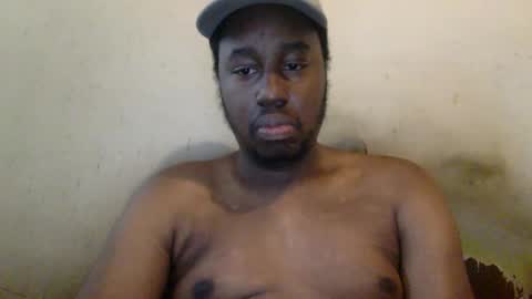 Snapshot of mickkzzx chatting on 03/04/25, 10:46 mickkzzx online show from 03/04/25, 10:46