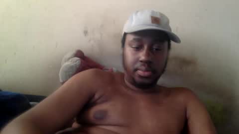 Snapshot of mickkzzx chatting on 03/05/25, 03:51 mickkzzx online show from 03/05/25, 03:51