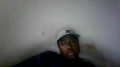 Snapshot of mickkzzx chatting on 03/10/25, 03:30 mickkzzx online show from 03/10/25, 03:30