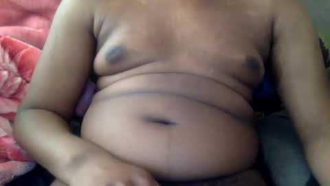 Snapshot of mickkzzx chatting on 09/19/25, 03:24 mickkzzx online show from 09/19/25, 03:24