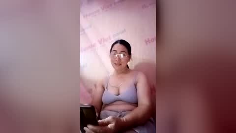 Snapshot of mickye00 chatting on 07/15/26, 02:55 Miky online show from 07/15/26, 02:55