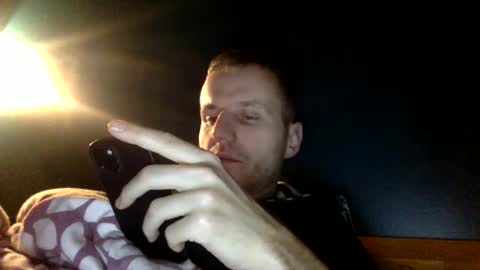 Snapshot of mickylove67 chatting on 02/25/26, 12:31 mickylove67 online show from 02/25/26, 12:31