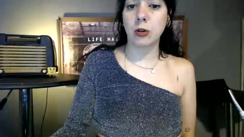 Snapshot of mickystrumia chatting on 07/24/26, 07:56 mickystrumia online show from 07/24/26, 07:56