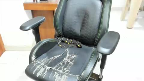 Snapshot of microfama00 chatting on 02/03/26, 04:32 microfama00 online show from 02/03/26, 04:32