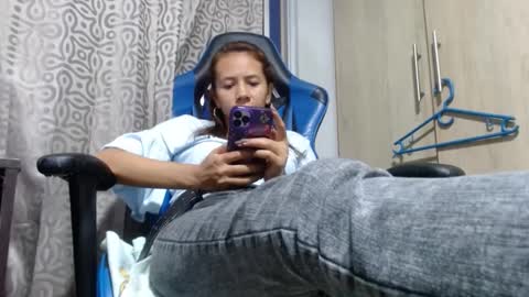 Snapshot of miculohot chatting on 01/17/25, 11:18 vanesa sexy online show from 01/17/25, 11:18