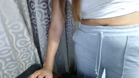 Snapshot of miculohot chatting on 01/26/25, 01:52 vanesa sexy online show from 01/26/25, 01:52