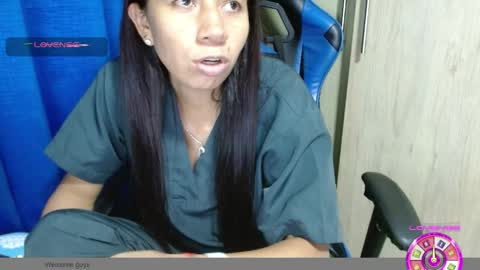 Snapshot of miculohot chatting on 03/29/26, 01:49 vanesa sexy online show from 03/29/26, 01:49