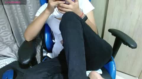 Snapshot of miculohot chatting on 04/22/26, 12:35 vanesa sexy online show from 04/22/26, 12:35