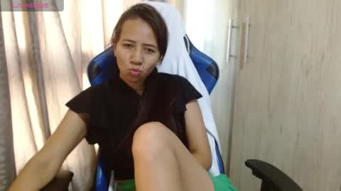 Snapshot of miculohot chatting on 05/16/26, 12:15 vanesa sexy online show from 05/16/26, 12:15