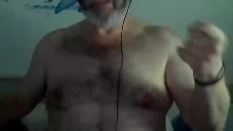 Snapshot of midhir chatting on 02/17/25, 08:58 kike online show from 02/17/25, 08:58