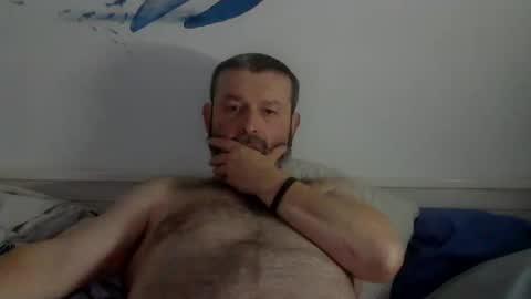 Snapshot of midhir chatting on 02/23/25, 08:00 kike online show from 02/23/25, 08:00