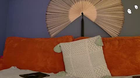 Rain online show from 12/19/24, 05:29