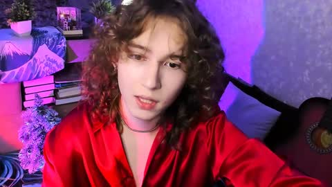 Snapshot of midnight_answer chatting on 12/20/24, 03:31 Max online show from 12/20/24, 03:31