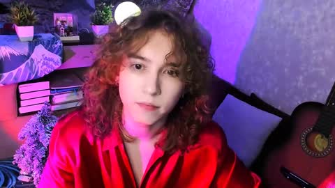 Snapshot of midnight_answer chatting on 12/21/24, 03:09 Max online show from 12/21/24, 03:09