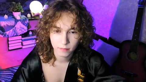 Snapshot of midnight_answer chatting on 01/11/25, 03:09 Max online show from 01/11/25, 03:09