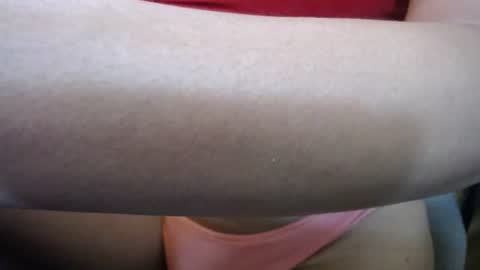 selena online show from 11/05/25, 07:30