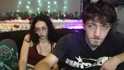 Snapshot of midnight_motion chatting on 11/13/25, 06:34 midnight_motion online show from 11/13/25, 06:34