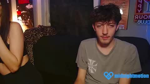 Snapshot of midnight_motion chatting on 12/15/25, 02:38 midnight_motion online show from 12/15/25, 02:38