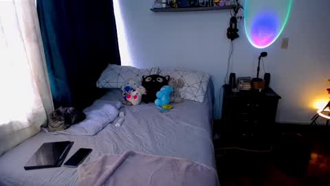 Snapshot of midnightcandy888 chatting on 03/04/25, 04:52 Pola INDEPENDENT MODEL online show from 03/04/25, 04:52