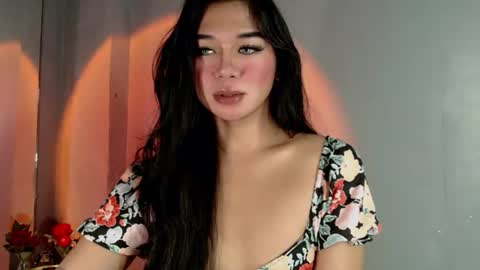 Snapshot of midnightdesire28 chatting on 06/22/26, 09:56 Call me Yhana online show from 06/22/26, 09:56