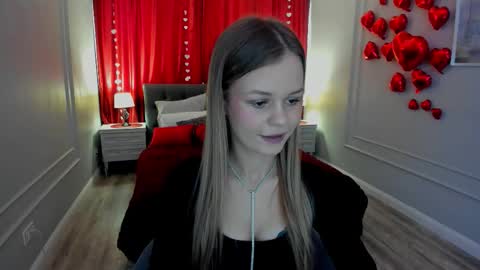 midnighteaura online show from 02/19/26, 12:12