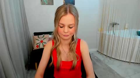 midnighteaura online show from 06/18/26, 11:36