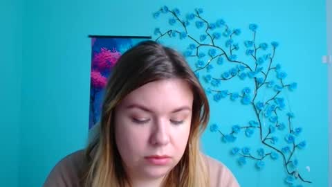 Mariana online show from 11/15/25, 12:23