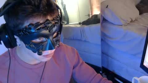 Snapshot of midnightmasc chatting on 03/13/26, 04:46 midnightmasc online show from 03/13/26, 04:46