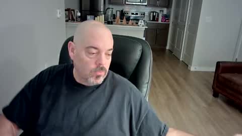 Snapshot of midnightmoonlight777 chatting on 01/12/26, 10:04 midnightmoonlight777 online show from 01/12/26, 10:04