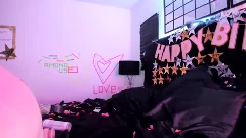 Midnightrose online show from 01/08/25, 12:05