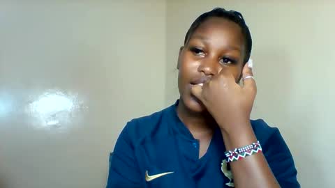 Snapshot of midnightt_tease chatting on 12/03/25, 05:26 midnightt_tease online show from 12/03/25, 05:26