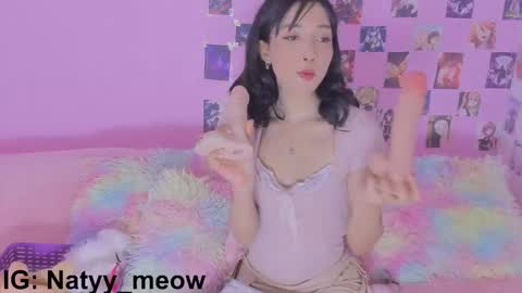 Snapshot of midori_bak_ chatting on 01/09/26, 01:52 Sara online show from 01/09/26, 01:52