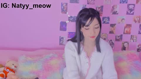 Snapshot of midori_bak_ chatting on 01/15/26, 09:29 Sara online show from 01/15/26, 09:29