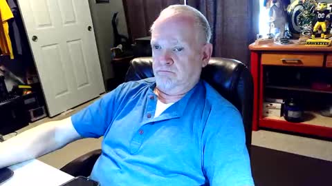 midwestdad09 online show from 04/10/26, 06:34