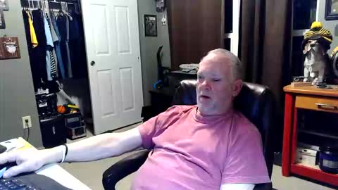 midwestdad09 online show from 05/03/26, 08:20