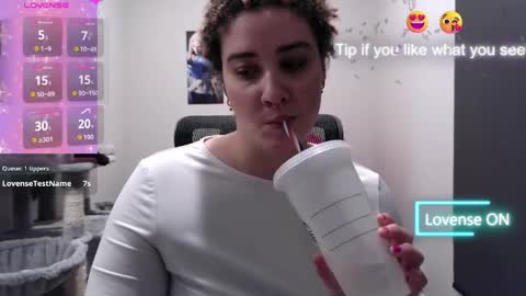 Snapshot of miel_mal chatting on 03/27/26, 09:21 Miel online show from 03/27/26, 09:21