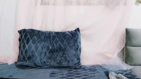 Mie online show from 10/27/25, 12:58