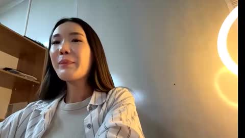 Snapshot of migdaliafenlon chatting on 09/12/25, 02:28 Nova online show from 09/12/25, 02:28