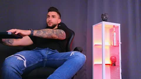 MightyAaron online show from 02/16/25, 02:00