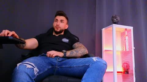 MightyAaron online show from 02/27/25, 11:10