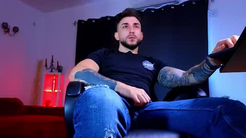 MightyAaron online show from 09/16/25, 03:02