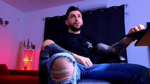 MightyAaron online show from 02/10/26, 05:22